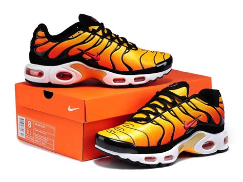 nike tn new2018 weiss orange applikation|nike tn shoes.